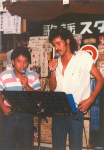 日本で初めて覚えたカラオケは河島英五の「酒と泪と男と女」
